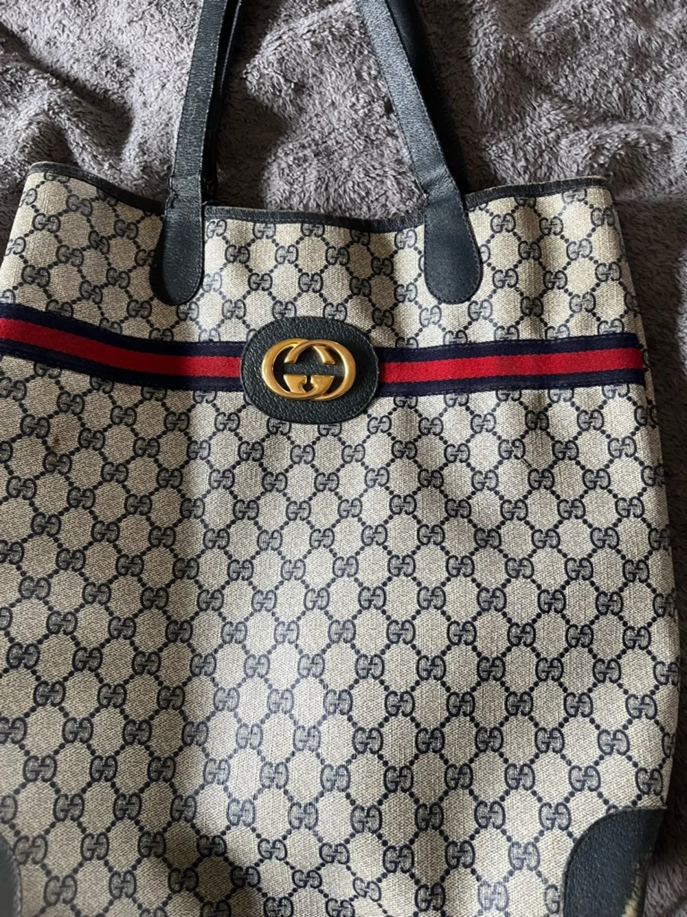 Vintage! Gucci Tote - Picture 9 of 15